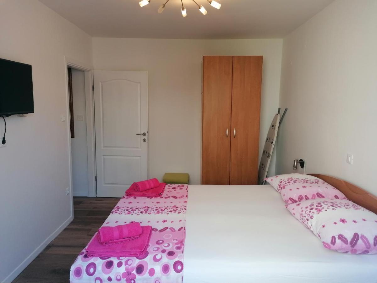 Apartment Poldrugo Cres Eksteriør bilde